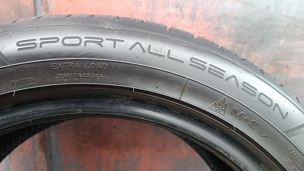 225/50/17 Dunlop