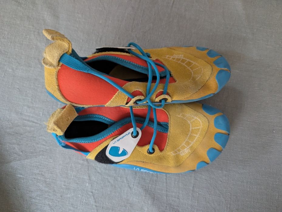 Детски еспадрили за катерене La Sportiva