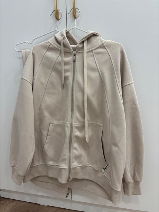 Спорт костюм новый