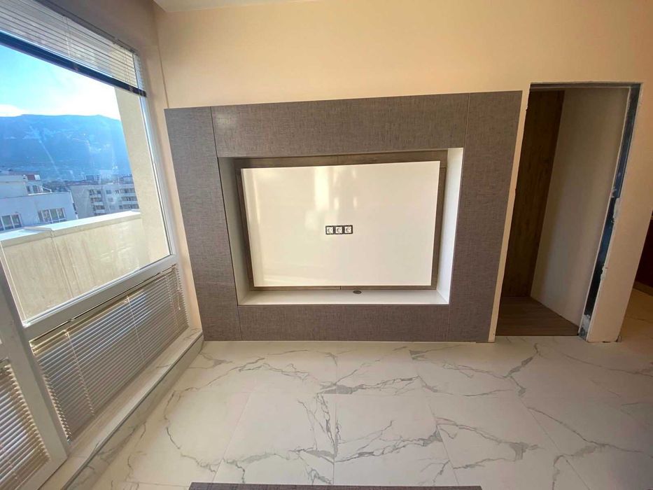 Дава се под наем Двустаен апартамент в София, Студентски град - 70 кв.м за 649 € - Снимка #3