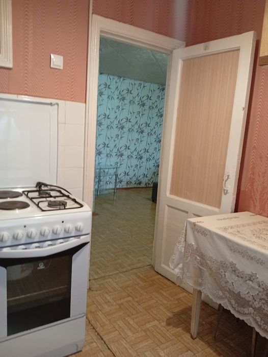 Сдам 2 комнатную квартиру