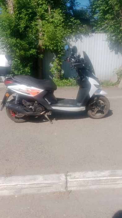 Продам Скутер хороший
