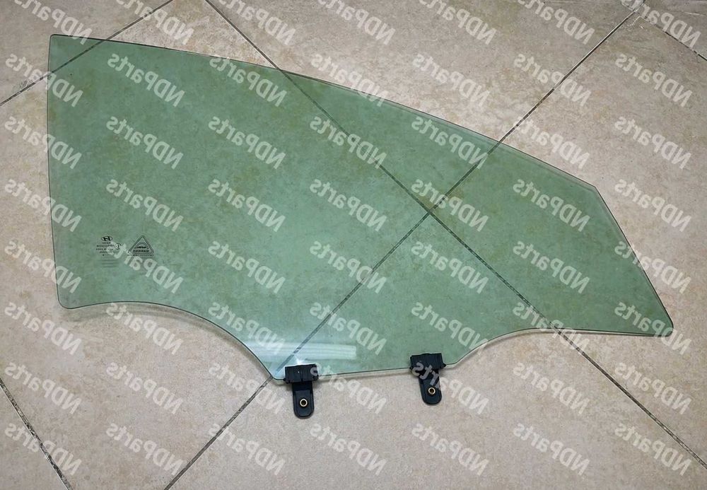 Стекло двери Hyundai Tucson 4 (20-26г) передний левый 82410N7010