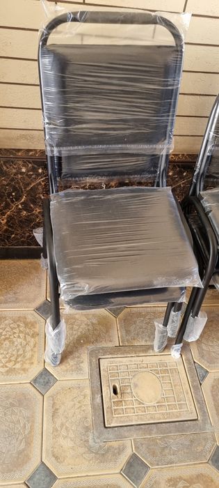 Ofis uchun yangi Stulchalar Kolichistva bor