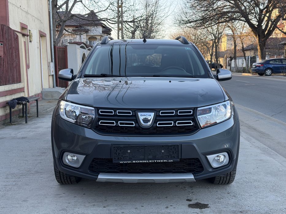 Logan MCV Stepway 2017 74.000KM