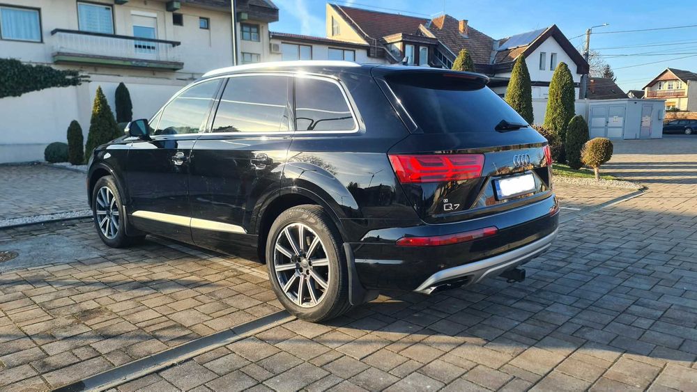 Audi Q7 3.0 TFSI V6 quattro. PRESTIGE  333 Hp. 7 locuri 2017