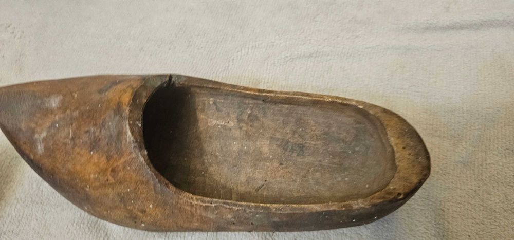 saboti vechi din lemn olanda