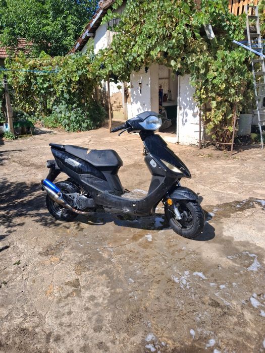 Скутер Generic Ride Jump 50 cc