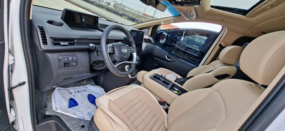 Hyundai Staria 1,6 Turbo Hybrid