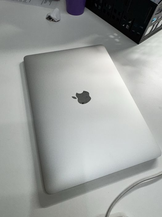 MacBook Pro 13” 2016 Touch Bar | i5 2.9 GHz | 8 GB