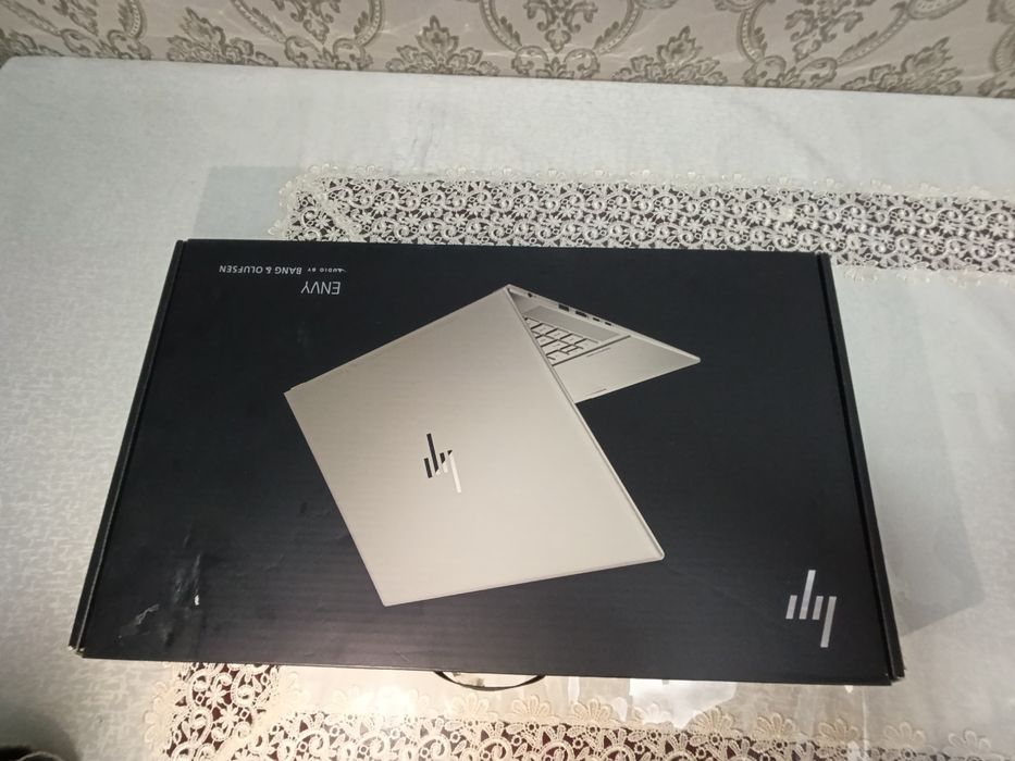 HP ENVY Laptop .