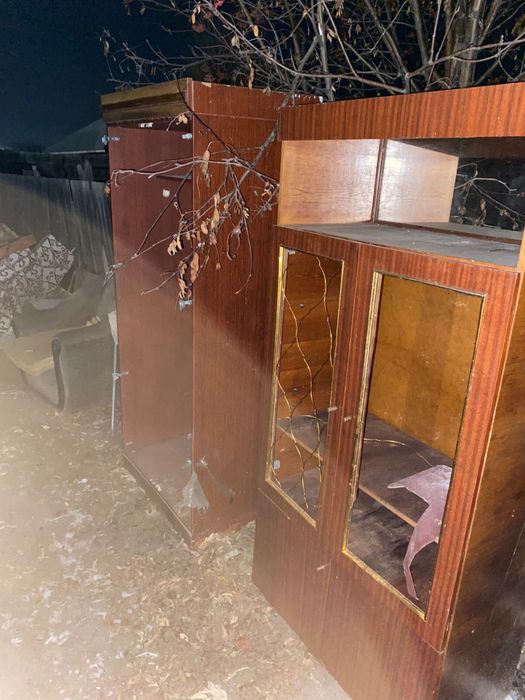 Отдам даром может кому надо самовывоз