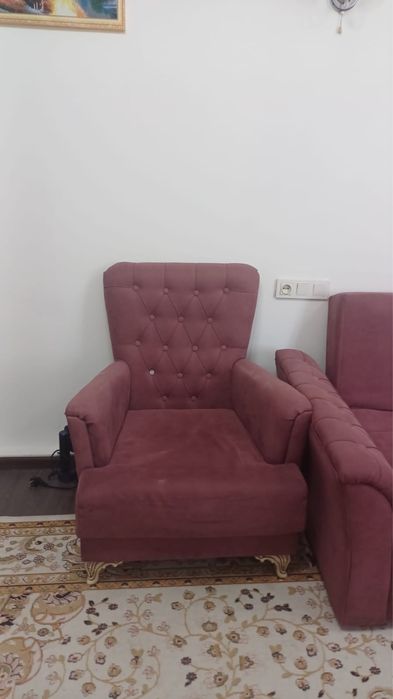 Диван и кресло за 50 000 тг