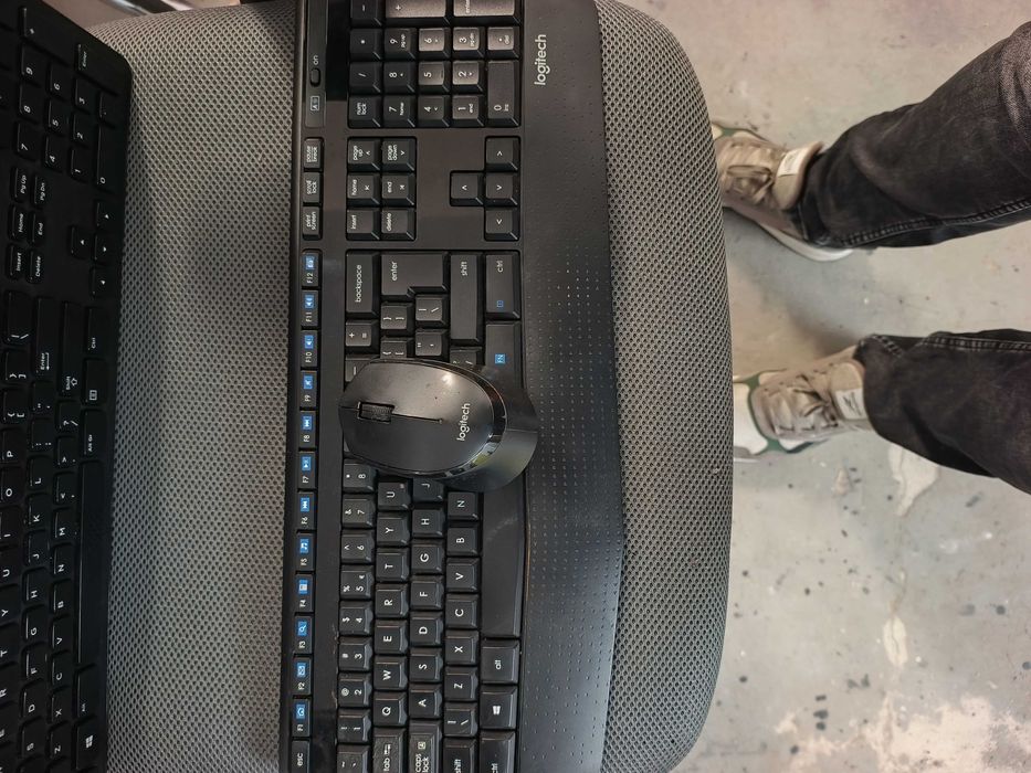 Клавиатури и мишки