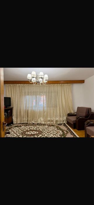 Proprietar,inchiriez apartament 3 camere decomandate Bistrita Lac