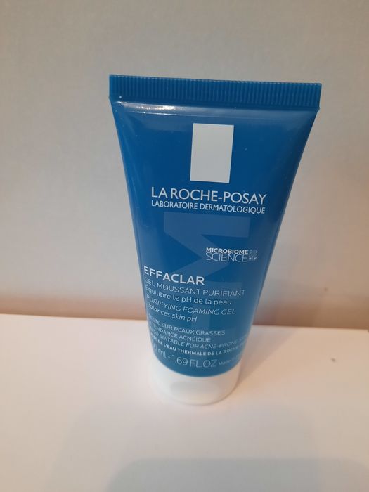 La Roche-Posay Effaclar Purifying Foaming Gel de 50 ml,  Curățare Piele Hidratare Ten Îngrijire Fata