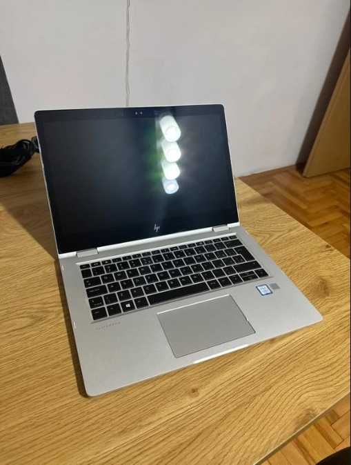 HP EliteBook x360 1030 G2 - i5 8gb ssd 256gb