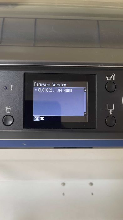 EPSON F2000 - легендата в DTG печата за светъл текстил