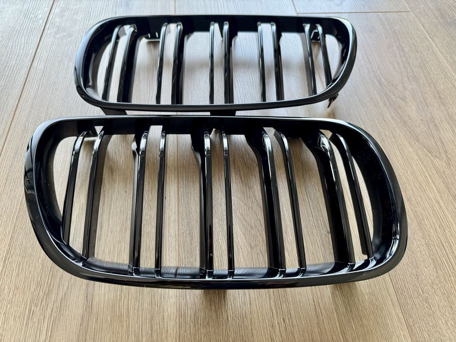 Решетки двойни черни бъбреци броня BMW БМВ Х3 Е83 X3 E83 черен лак