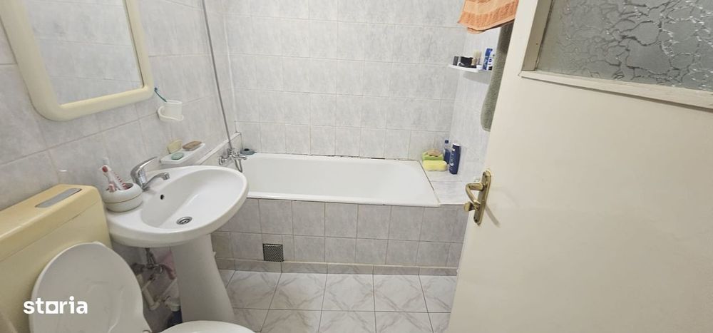 Apartament 3 camere, Faleza Sud, parter
