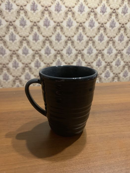 Кружки и тарелки набор