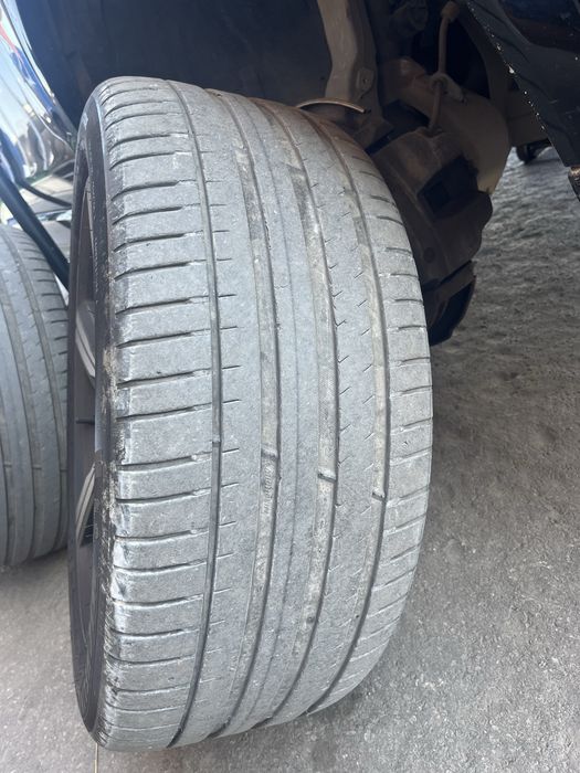 4бр Летни гуми Michelin Pilot Sport 4
