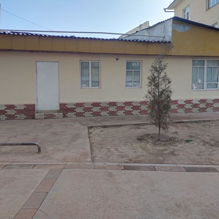 Срочно; Юнусабад Амир Темур шох куча бринчи линия (1 сотих  140000y.e)