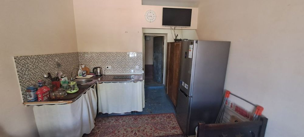 Продается 2х комнатная квартира