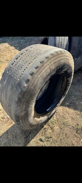 Продам шины на прицеп