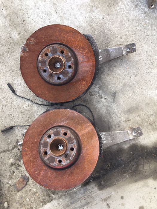 Fuzete Fata St/Dr BMW 530 GT F07 pret 500 lei buc