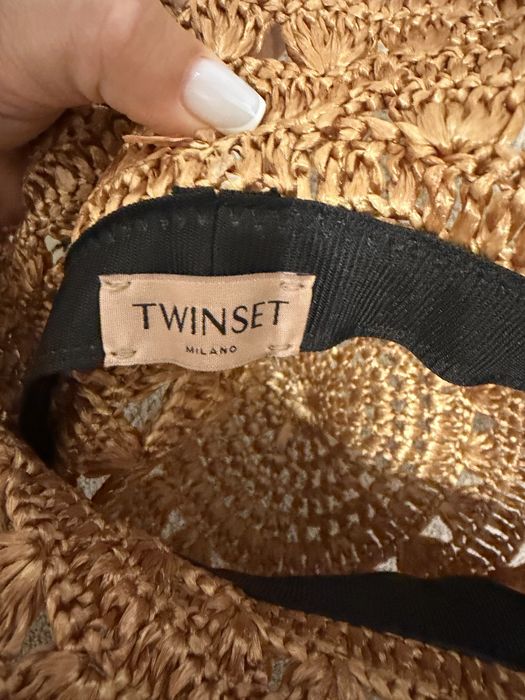 Шапки Pinko и Twinset