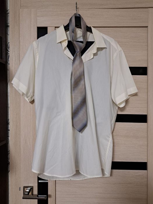 Продам брючный костюм!