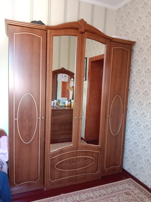 Спальный гарнитур