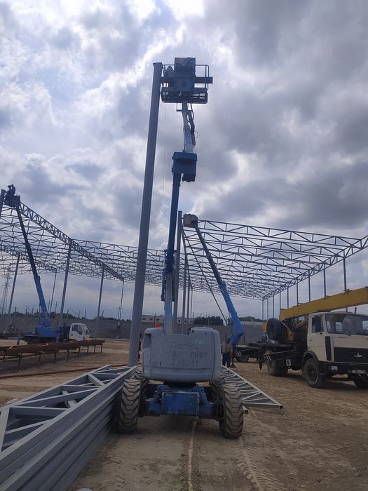 Подъемник коленчатый. Вышка