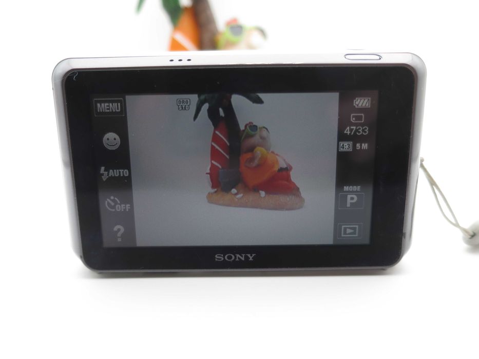 Sony Cyber-Shot DSC T110 ултра компактен и тънък цифров фотоапарат, сребърна дигитална камера с тъч скин, 16MP, пълен комплект в отлично състояние