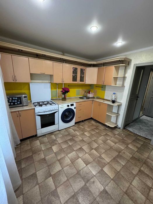 Продам 2 ком кв КСК