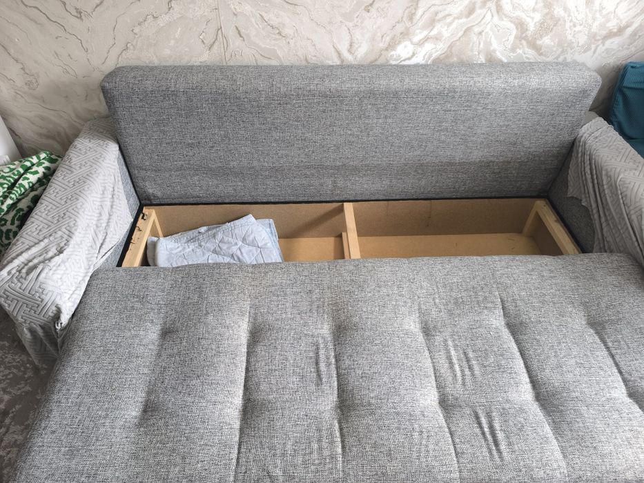 Диван продам длина 2 м