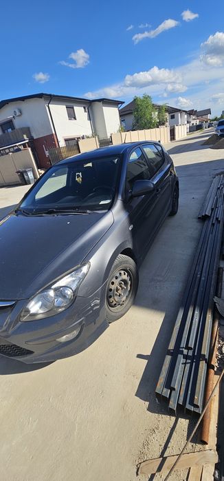 HYUNDAI i30 2011 — imagine 3