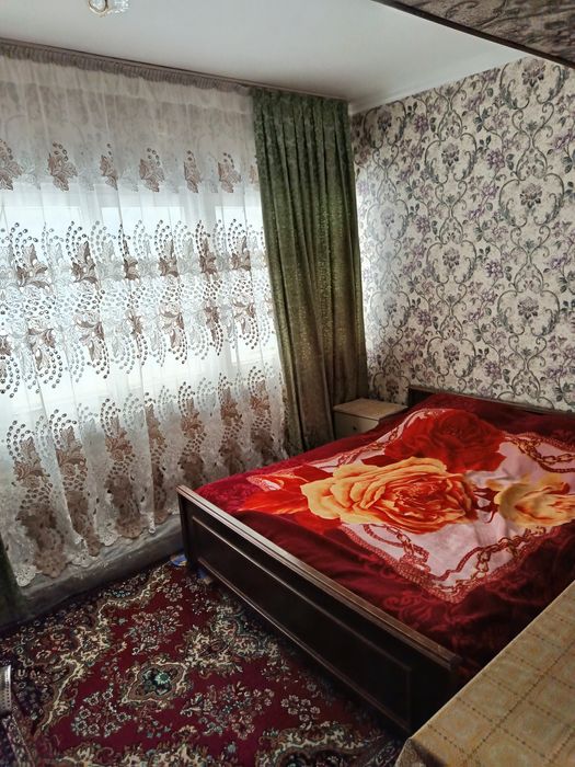 Продается срочно квартиру Банкриские дом 2 комнатная сделано 3 комнатн