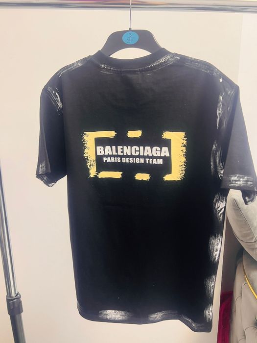 Tricou balenciaga