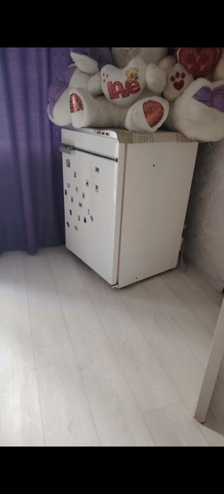 Продам морозильную камеру
