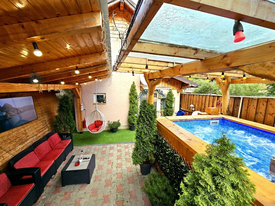Cabana la munte cu jacuzzi piscina gratar ceaun