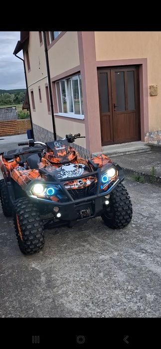 Vând atv can-am 650