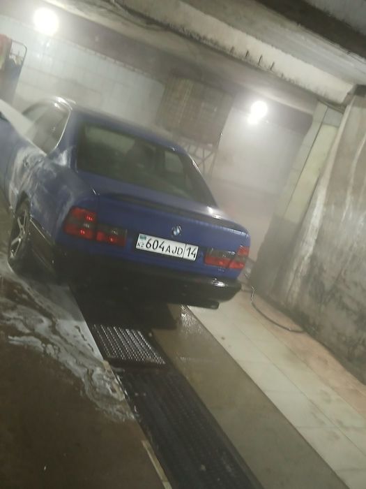 Продам  2 BMW  e 34