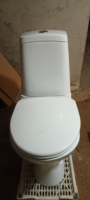 Продам Унитаз Санита