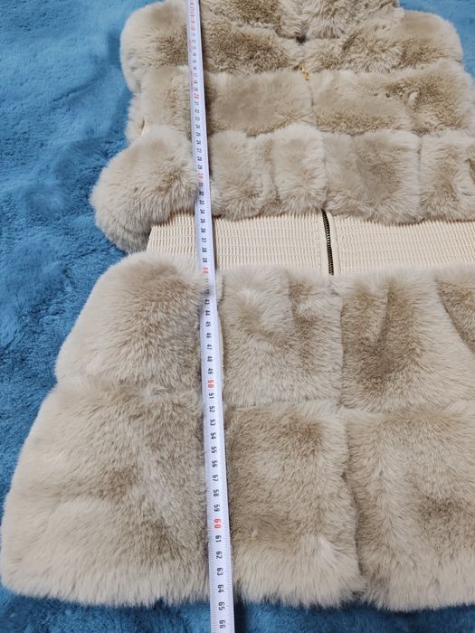 Vesta blană nouă