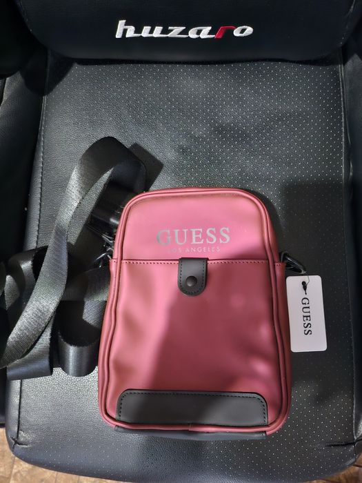 Чанти Guess и Ellesse