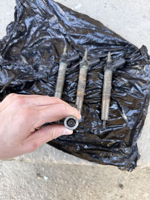 Vand injectoare bmw n47 177 de cai