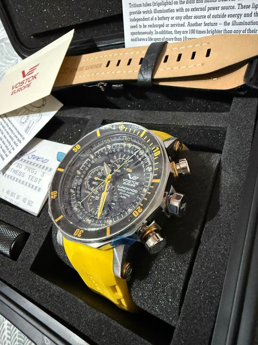 Vostok Lunokhod чисто нов не носен с гаранция 5г