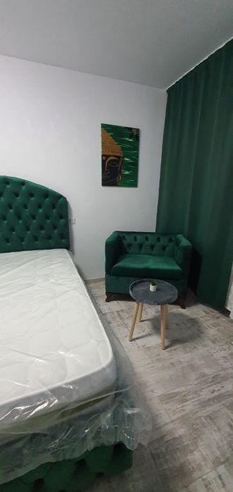 Garsonieră centrală de închiriat